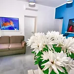 Casa Giulia Azzurra * Neapol