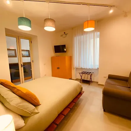 Casa Giulia Azzurra *